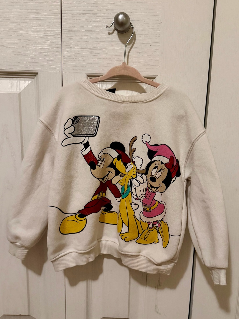 Zara Cream Disney Crewneck Sweatshirt with Mickey, Minnie & Pluto Graphic